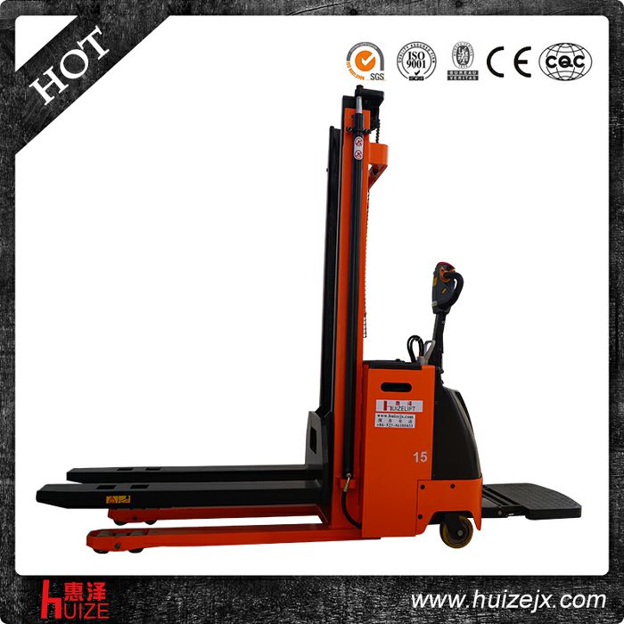 全電動堆高車(雙門架) 全電動堆高車(雙門架)